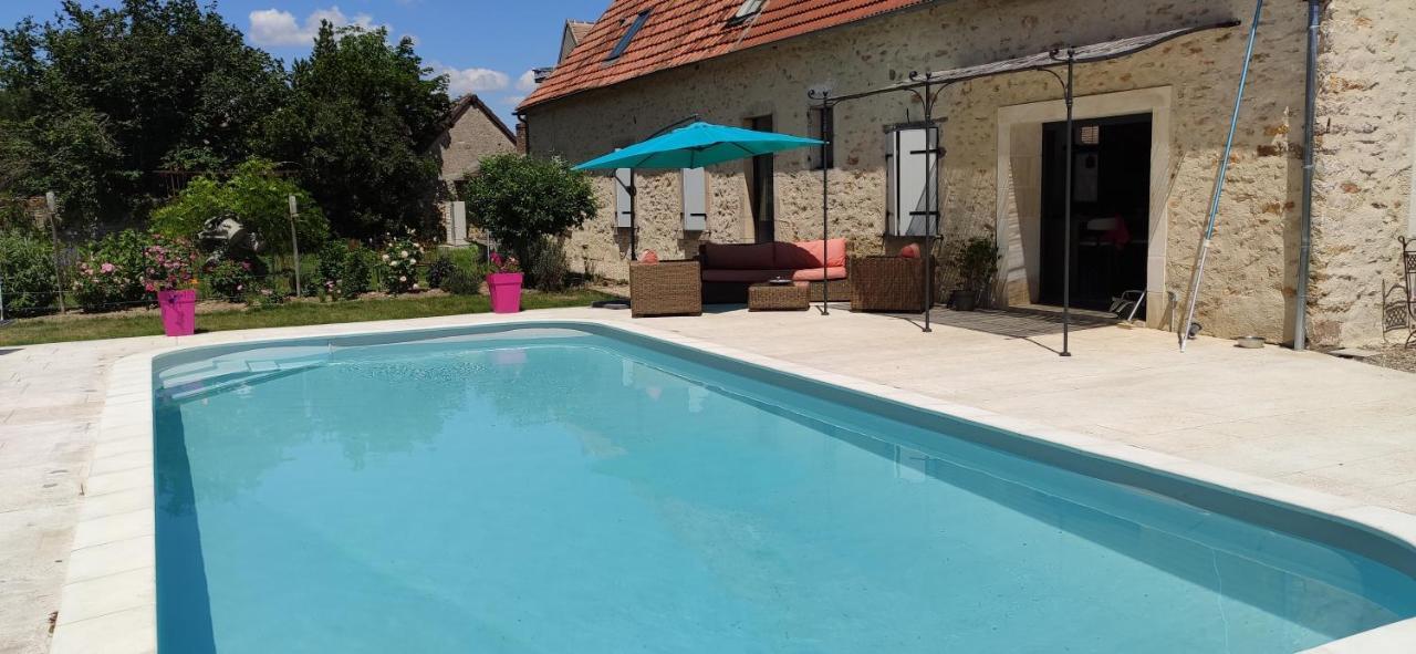 L'Amalgam' Bed & Breakfast Ainay-le-Vieil Exterior photo